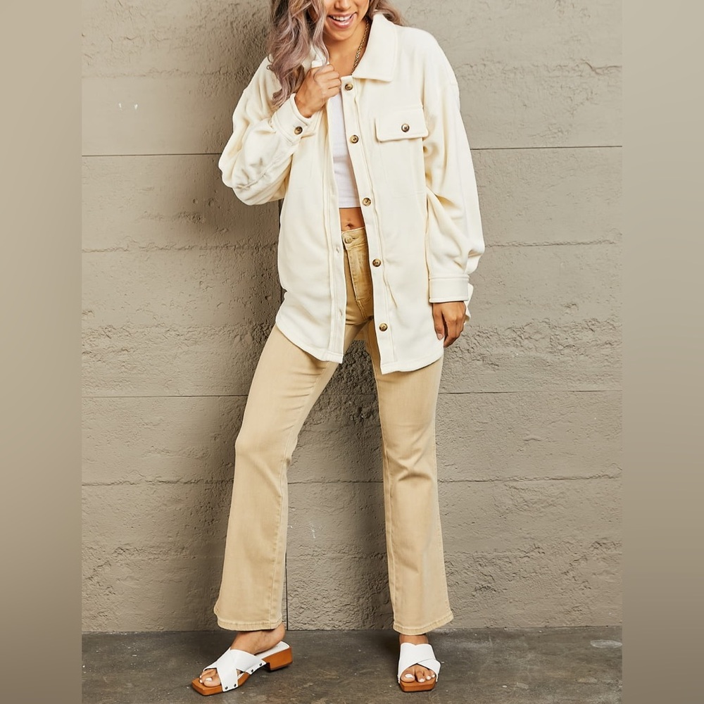 NEW Heimish Cozy Girl Oversized Button Down Shacket Shirt Jacket - Picture 5 of 5